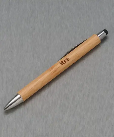 Holzkugelschreiber mit Gravur